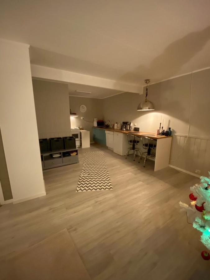 Lyngen, Mackay Appartment, Lyngen Lyngseidet المظهر الخارجي الصورة