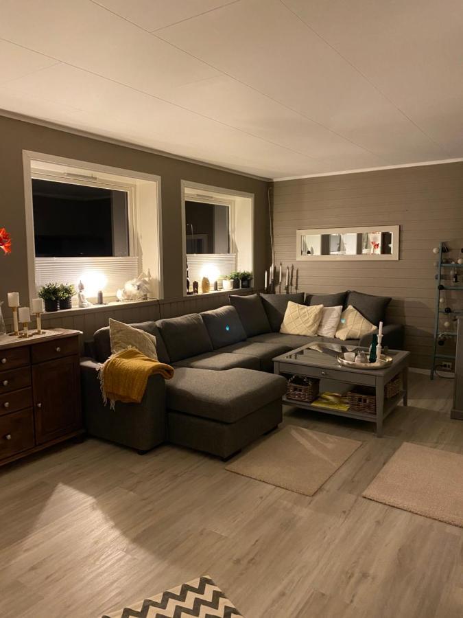 Lyngen, Mackay Appartment, Lyngen Lyngseidet المظهر الخارجي الصورة