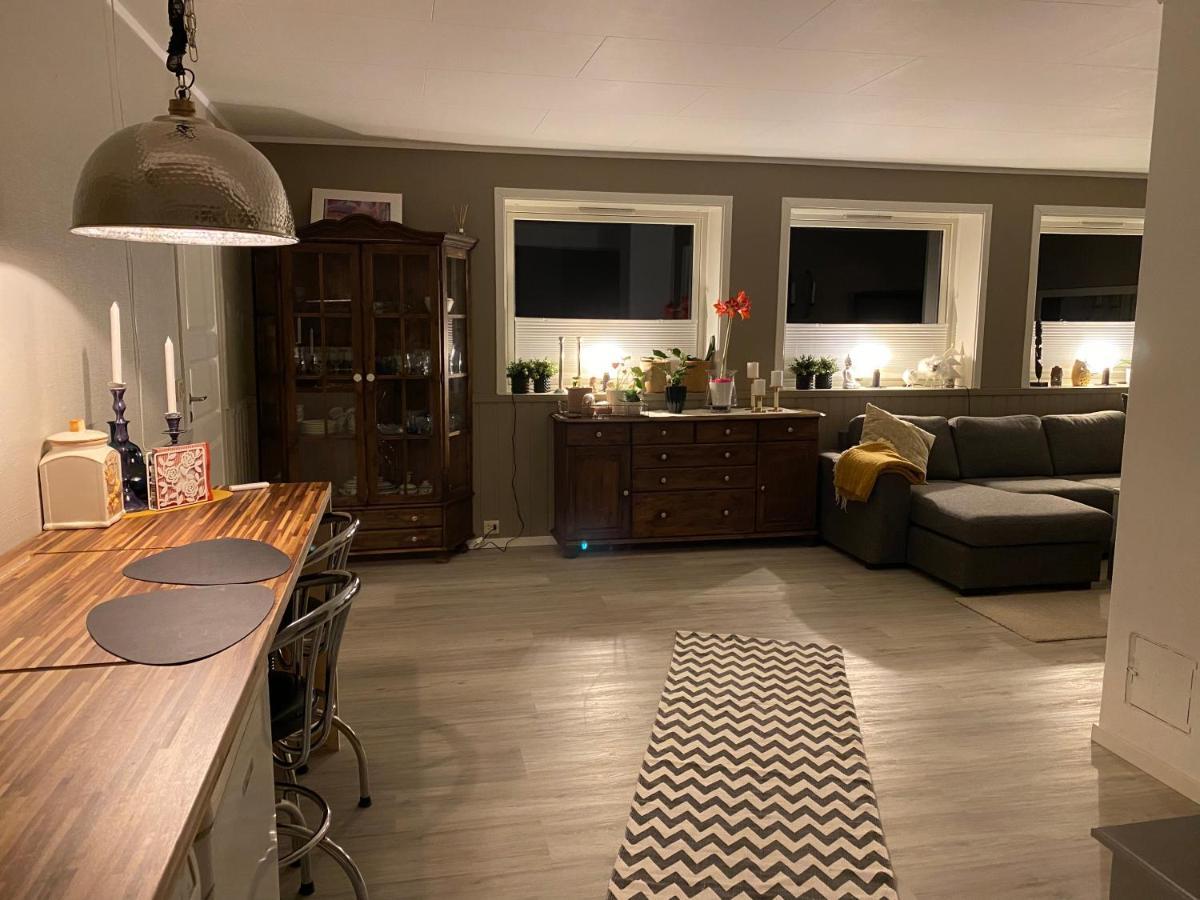 Lyngen, Mackay Appartment, Lyngen Lyngseidet المظهر الخارجي الصورة