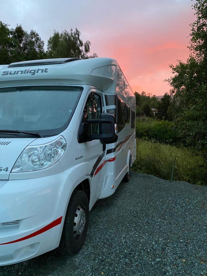 Lyngen, Mackay Appartment, Lyngen Lyngseidet المظهر الخارجي الصورة